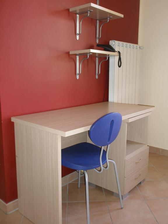 Hotel Convento Cappuccini Casa S. Paolo à Viterbe Chambre photo
