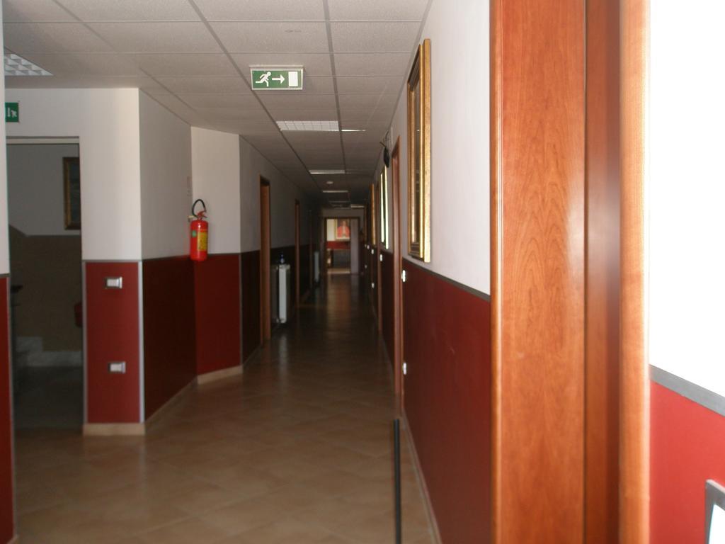 Hotel Convento Cappuccini Casa S. Paolo à Viterbe Chambre photo